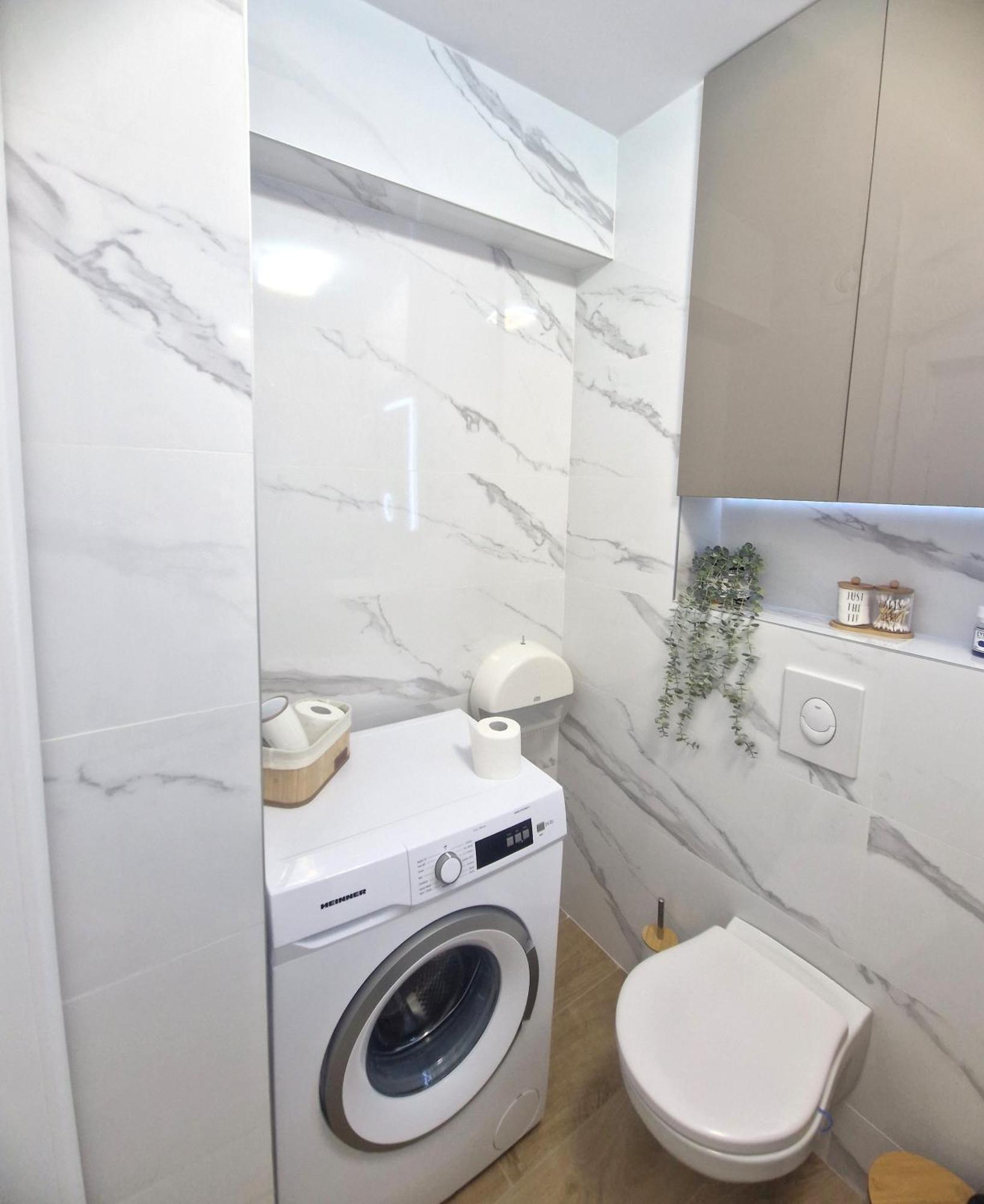 Ultracentral Luxury Apartament Curtea De Arges Bagian luar foto